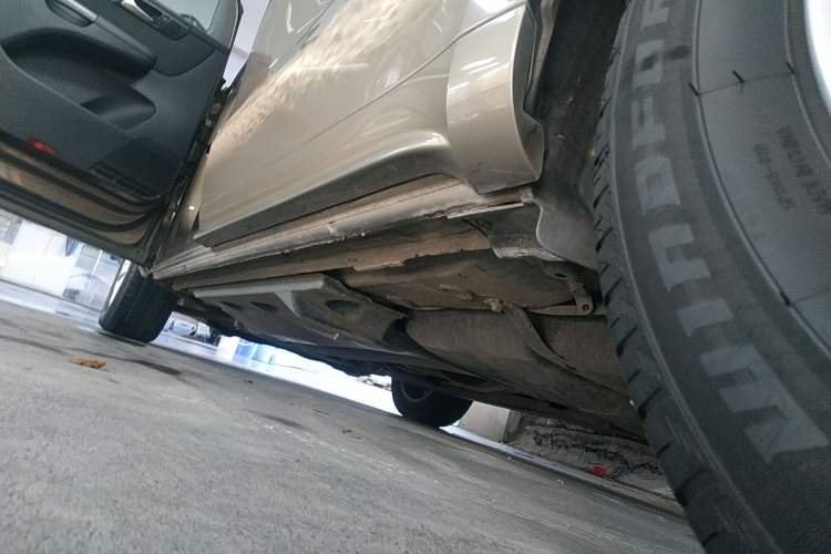 Used Volkswagen Sharan 2013 1.8TSI Standard Model Euro IV Left Side Sill