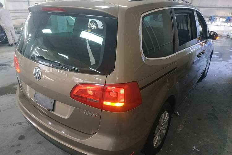 Used Volkswagen Sharan 2013 1.8TSI Standard Model Euro IV Rear Right 45 Deg