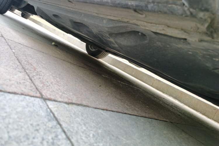 Used Volkswagen Sharan 2014 2.0 TSI Standard Model Chassis Front Right