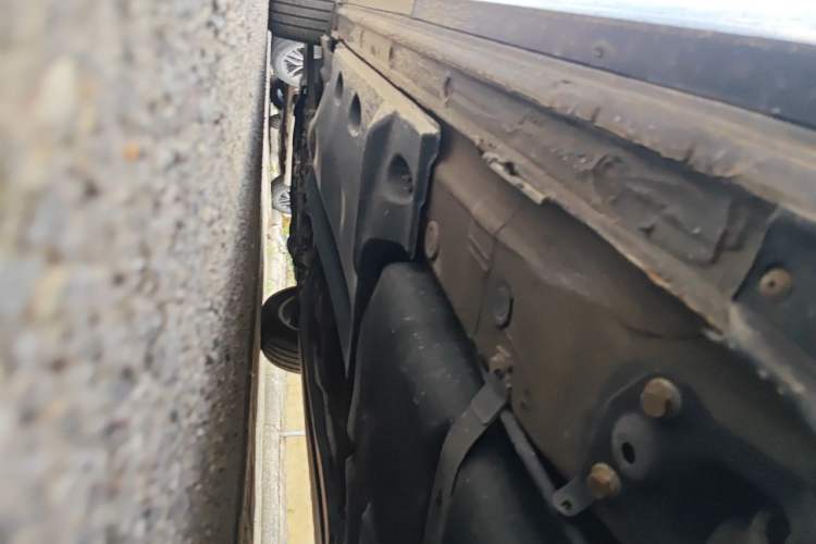 Used Volkswagen Sharan 2014 2.0 TSI Standard Model Chassis Rear Left