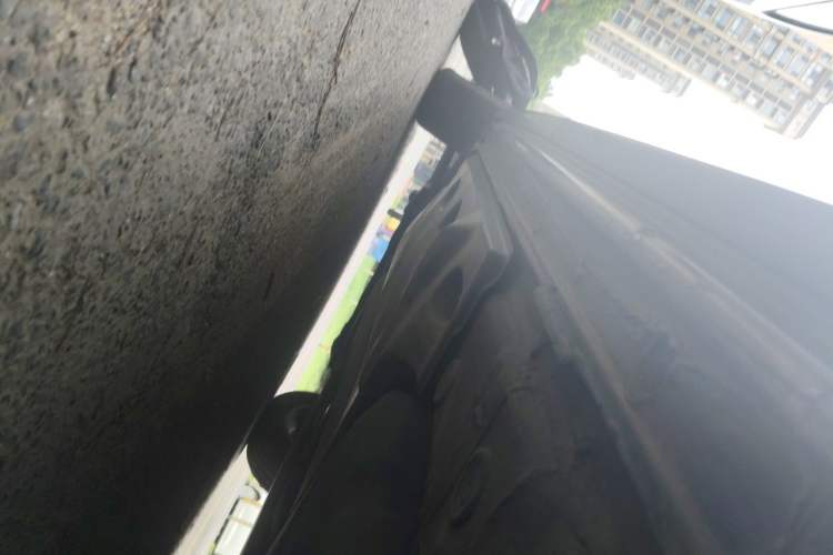 Used Volkswagen Sharan 2014 2.0 TSI Standard Model Chassis Rear Left