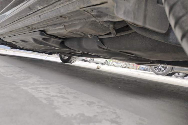 Used Volkswagen Sharan 2014 2.0 TSI Comfort Model Chassis Rear Left