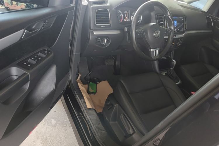 Used Volkswagen Sharan 2014 2.0 TSI Standard Model Driver Seat
