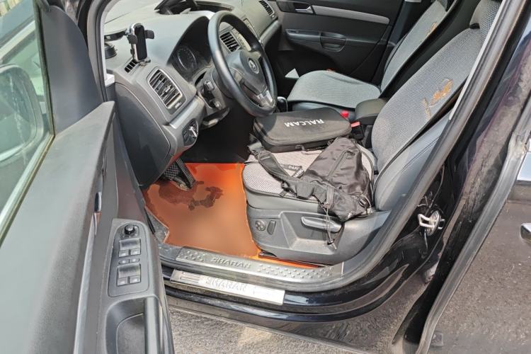 Used Volkswagen Sharan 2014 2.0 TSI Standard Model Driver Seat