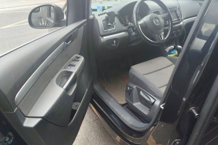 Used Volkswagen Sharan 2014 2.0 TSI Standard Model Driver Seat