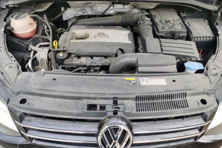 Used Volkswagen Sharan 2014 2.0 TSI Standard Model Engine Bay