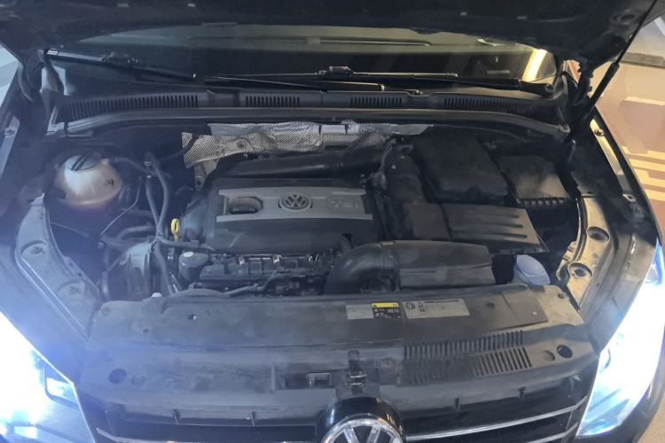 Used Volkswagen Sharan 2014 2.0 TSI Standard Model Engine Bay