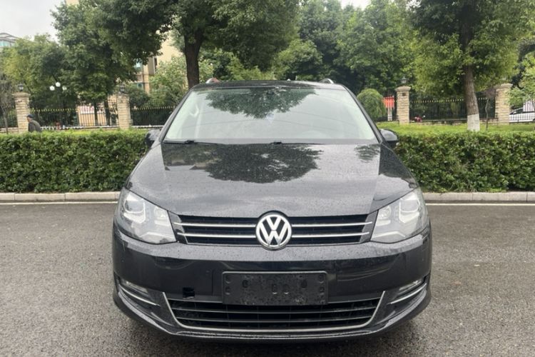 Used Volkswagen Sharan 2014 2.0 TSI Comfort Model Exterior 1