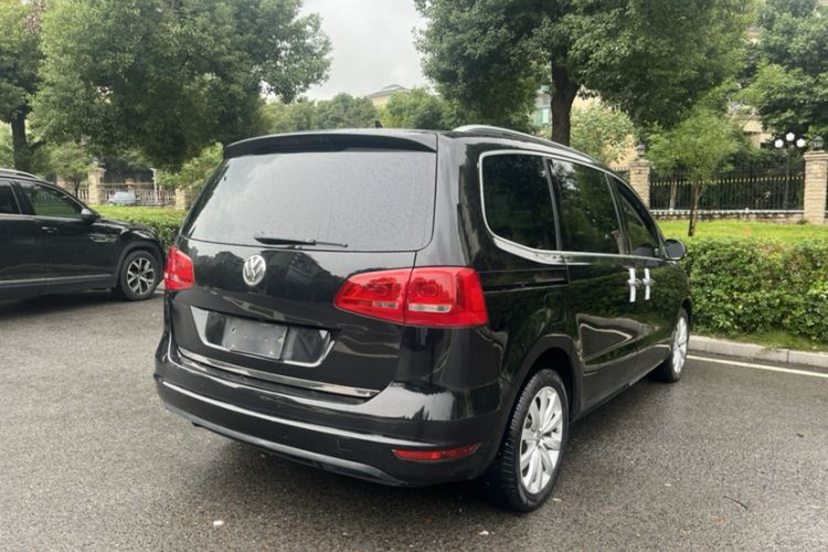 Used Volkswagen Sharan 2014 2.0 TSI Comfort Model Exterior 6