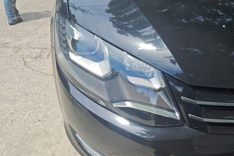 Used Volkswagen Sharan 2014 2.0 TSI Comfort Model Exterior 6