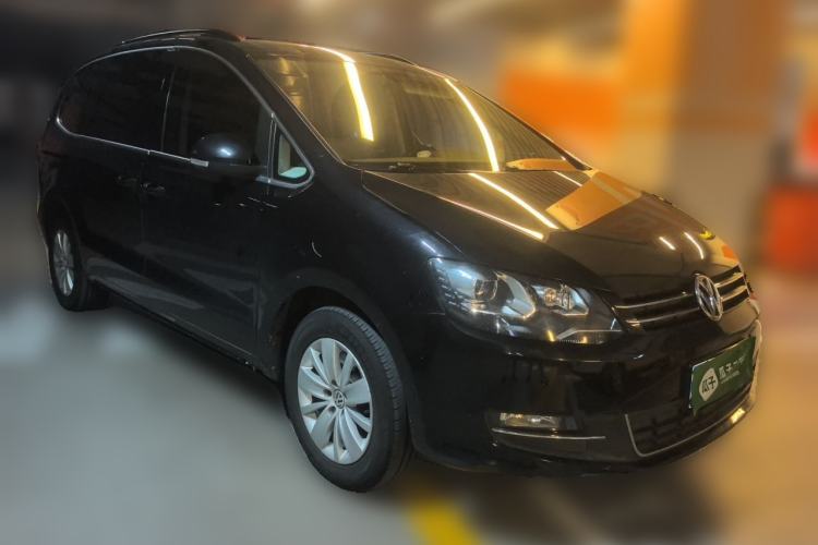 Used Volkswagen Sharan 2014 2.0 TSI Standard Model Front Right 45 Deg