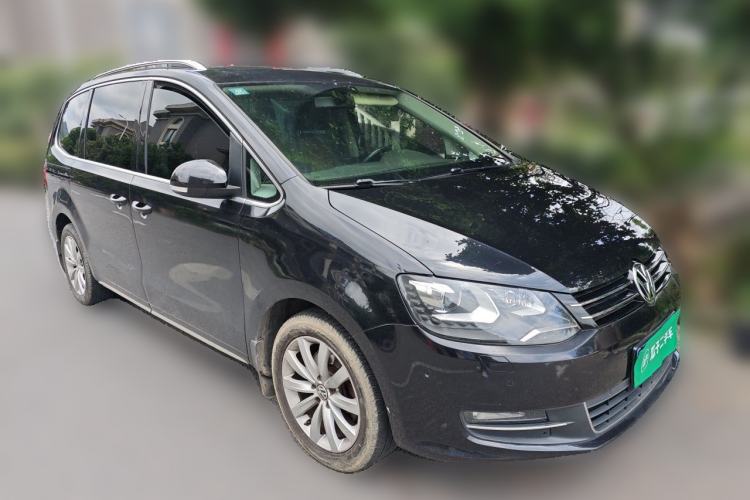 Used Volkswagen Sharan 2014 2.0 TSI Luxury Model Front Right 45 Deg