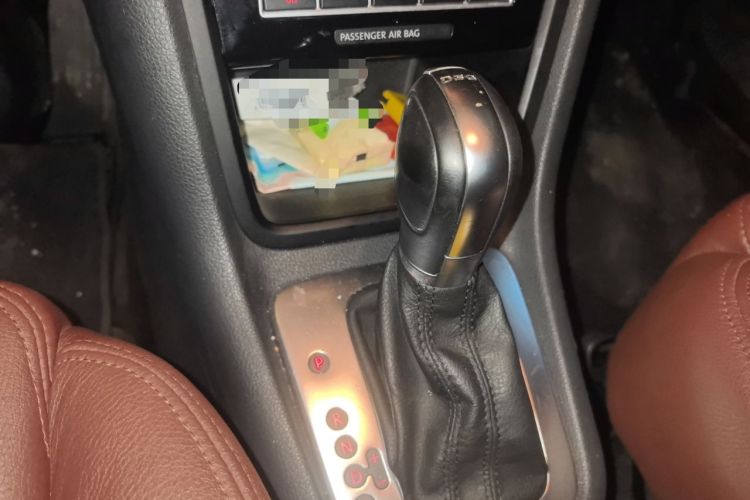 Used Volkswagen Sharan 2014 2.0 TSI Standard Model Gear Lever