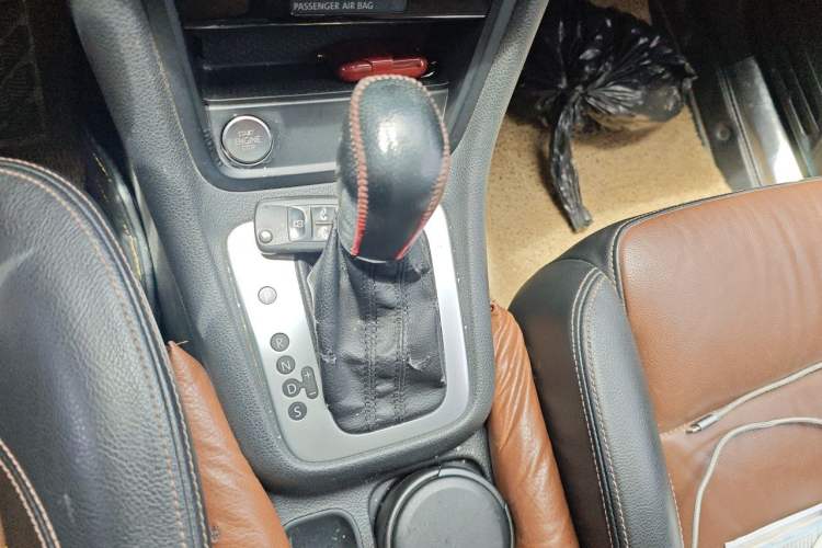 Used Volkswagen Sharan 2014 2.0 TSI Luxury Model Gear Lever