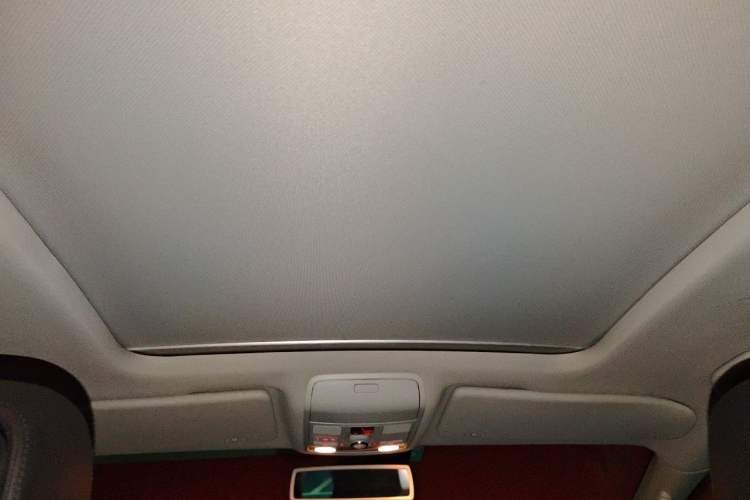 Used Volkswagen Sharan 2014 2.0 TSI Comfort Model Headliner