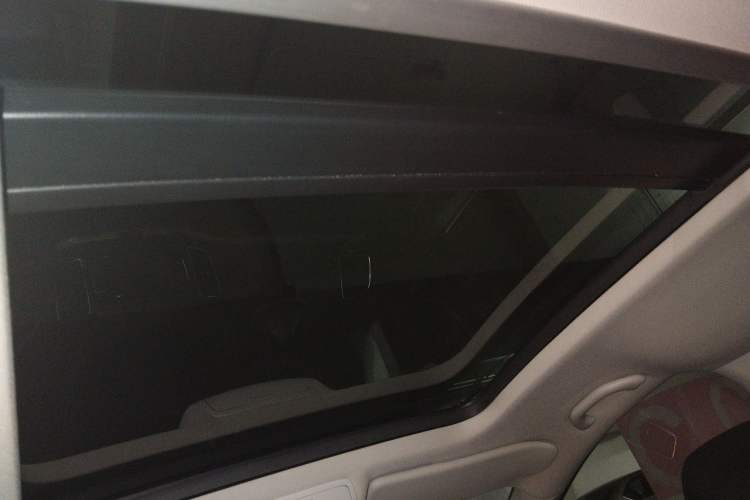 Used Volkswagen Sharan 2014 2.0 TSI Comfort Model Headliner