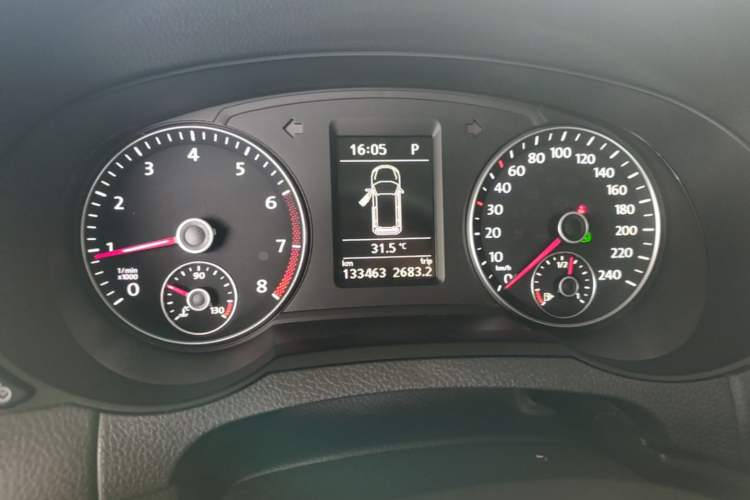 Used Volkswagen Sharan 2014 2.0 TSI Standard Model Instrument Cluster