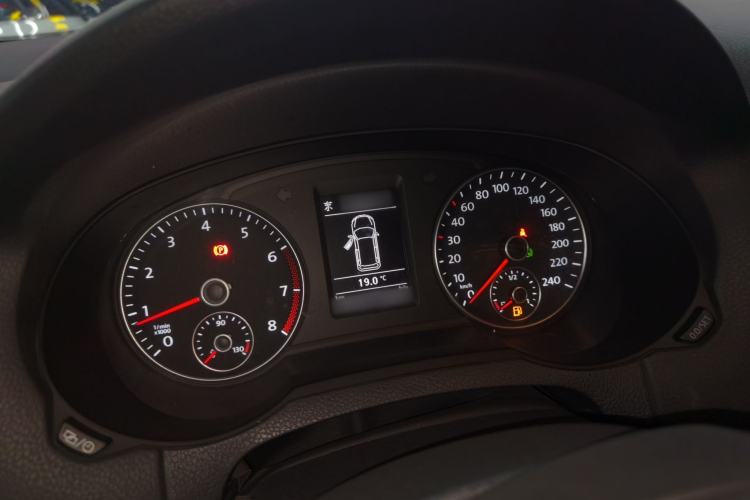 Used Volkswagen Sharan 2014 2.0 TSI Standard Model Instrument Cluster
