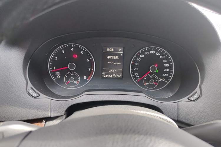 Used Volkswagen Sharan 2014 2.0 TSI Comfort Model Instrument Cluster