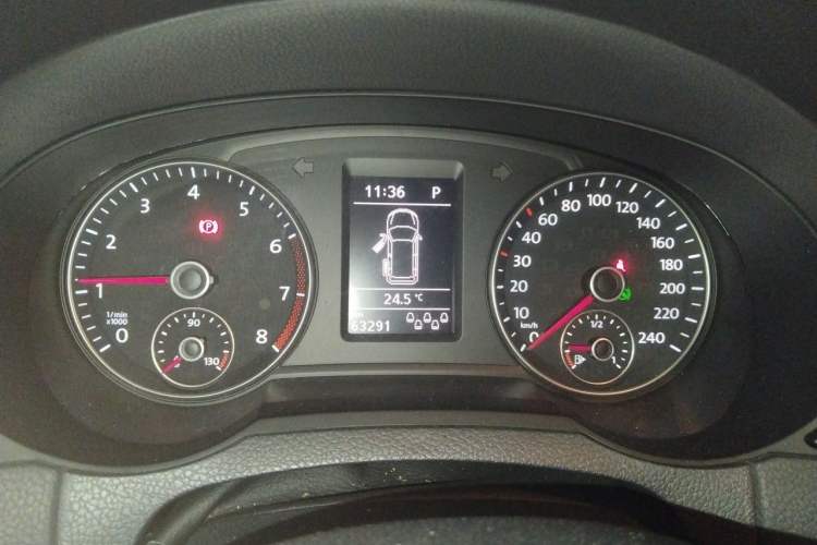 Used Volkswagen Sharan 2014 2.0 TSI Comfort Model Instrument Cluster