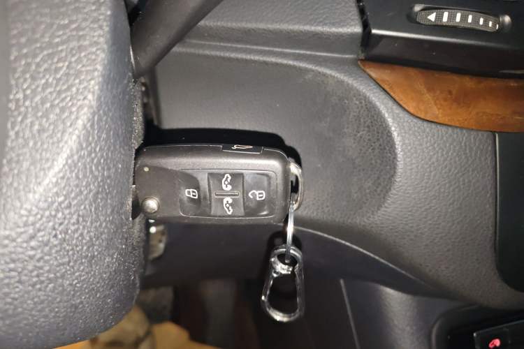 Used Volkswagen Sharan 2014 2.0 TSI Comfort Model Interior 1