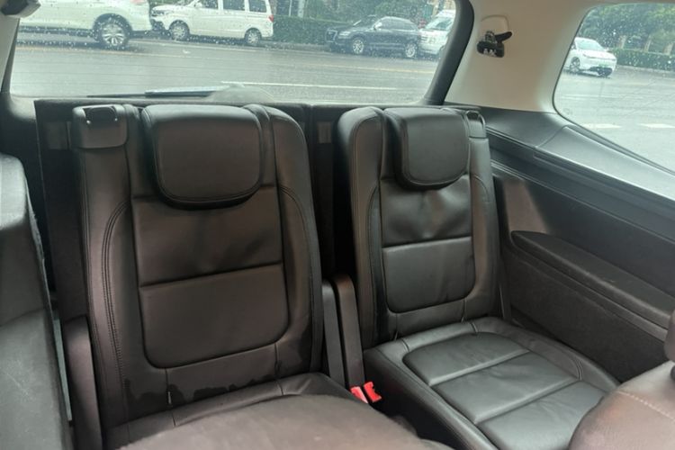 Used Volkswagen Sharan 2014 2.0 TSI Comfort Model Interior 10