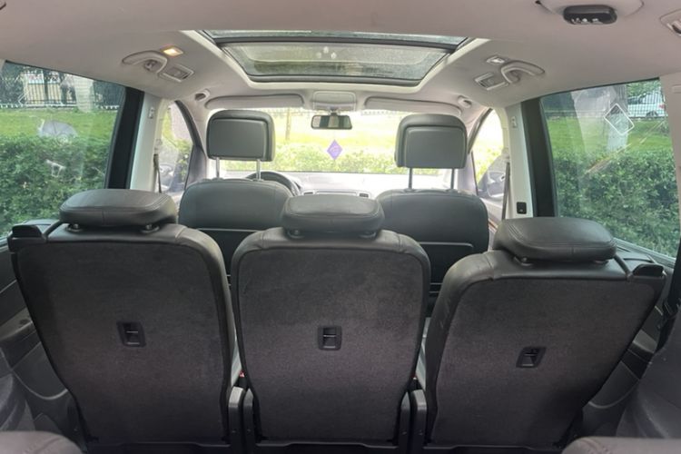 Used Volkswagen Sharan 2014 2.0 TSI Comfort Model Interior 12