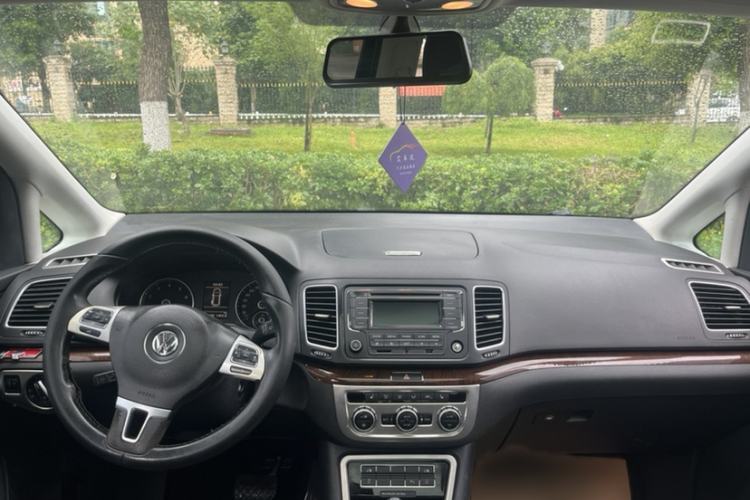 Used Volkswagen Sharan 2014 2.0 TSI Comfort Model Interior 2