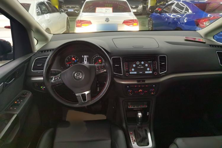 Used Volkswagen Sharan 2014 2.0 TSI Standard Model Interior 2