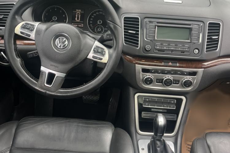 Used Volkswagen Sharan 2014 2.0 TSI Comfort Model Interior 3