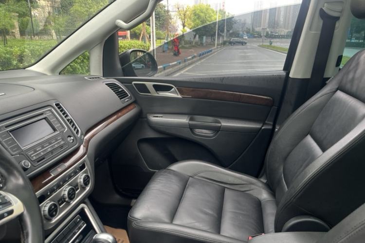 Used Volkswagen Sharan 2014 2.0 TSI Comfort Model Interior 7