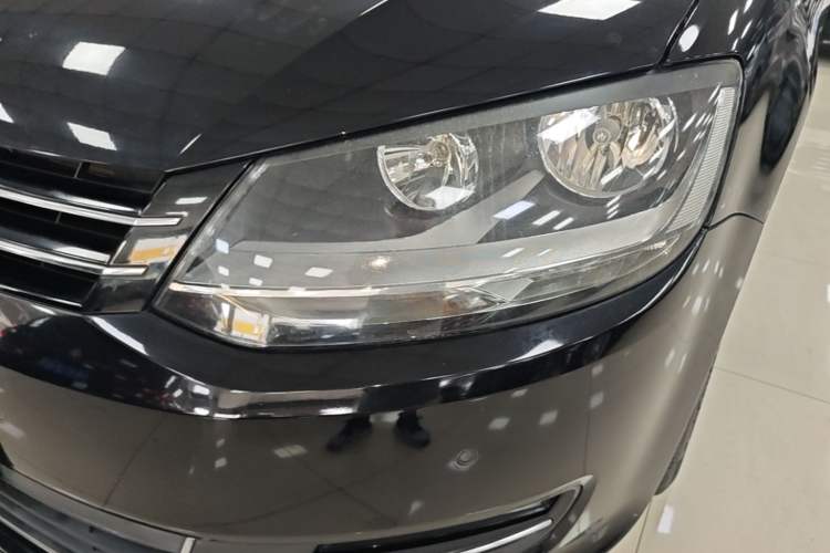 Used Volkswagen Sharan 2014 2.0 TSI Standard Model Left Front Headlight