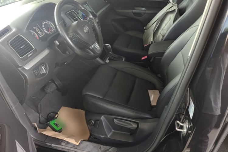 Used Volkswagen Sharan 2014 2.0 TSI Standard Model Left Front Seat