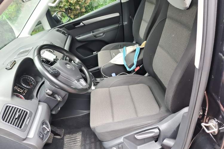 Used Volkswagen Sharan 2014 2.0 TSI Standard Model Left Front Seat