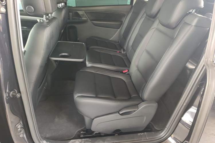 Used Volkswagen Sharan 2014 2.0 TSI Standard Model Left Rear Seat
