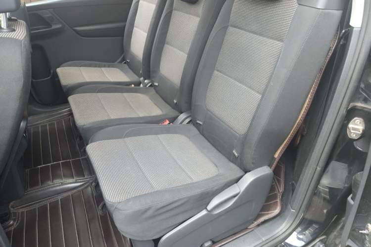 Used Volkswagen Sharan 2014 2.0 TSI Standard Model Left Rear Seat
