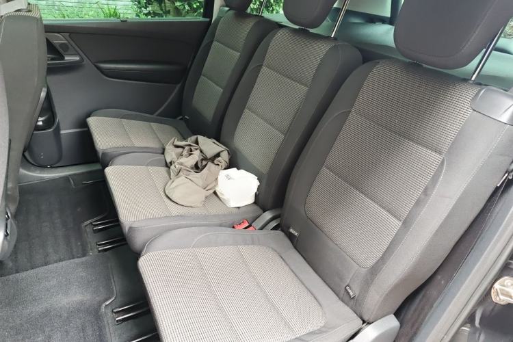 Used Volkswagen Sharan 2014 2.0 TSI Standard Model Left Rear Seat