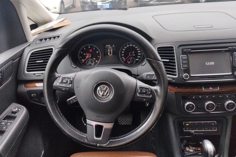 Used Volkswagen Sharan 2014 2.0 TSI Comfort Model Steering Wheel