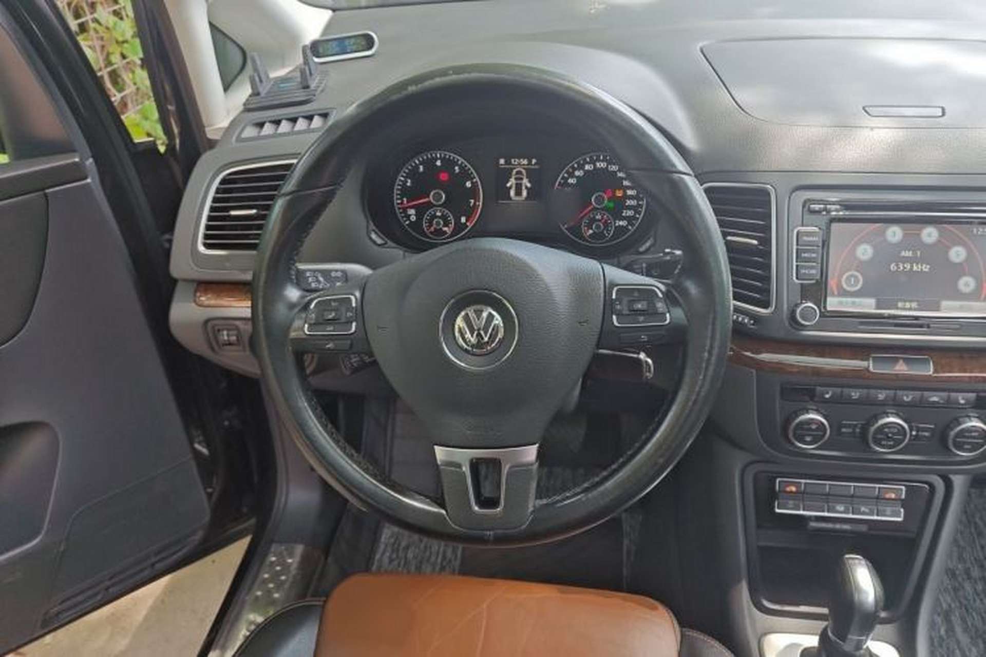 Used Volkswagen Sharan 2014 2.0 TSI Comfort Model Steering Wheel