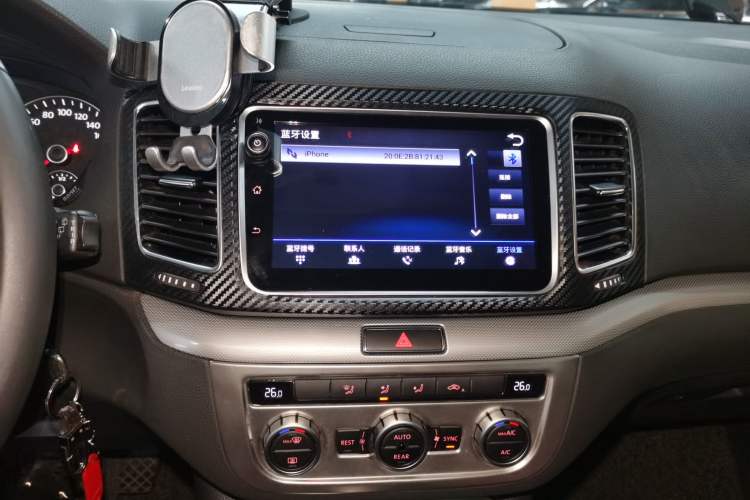 Used Volkswagen Sharan 2014 2.0 TSI Standard Model Audio And AC Panel