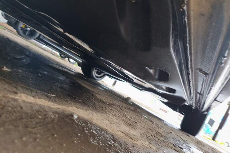Used Volkswagen Sharan 2014 2.0 TSI Standard Model Chassis Front Left