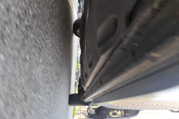 Used Volkswagen Sharan 2014 2.0 TSI Standard Model Chassis Front Left