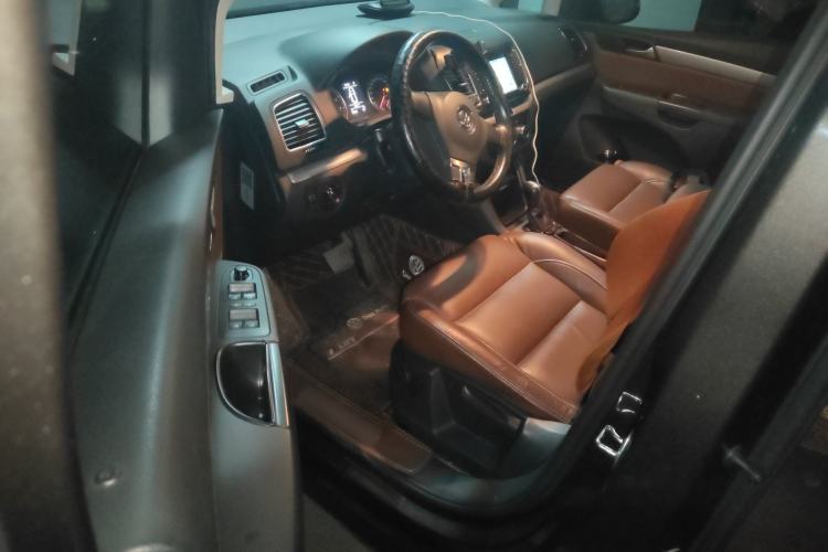Used Volkswagen Sharan 2014 2.0 TSI Standard Model Driver Seat