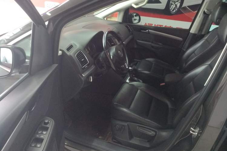 Used Volkswagen Sharan 2014 2.0 TSI Standard Model Driver Seat