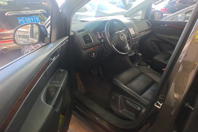 Used Volkswagen Sharan 2014 2.0 TSI Comfort Model Driver Seat