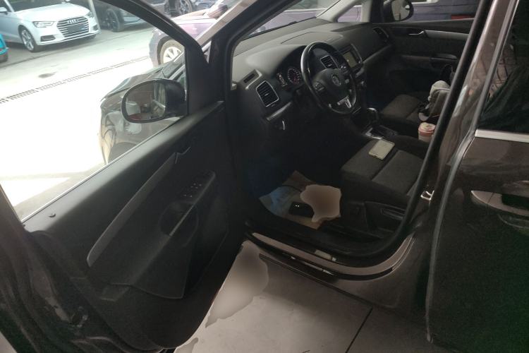 Used Volkswagen Sharan 2014 2.0 TSI Standard Model Driver Seat