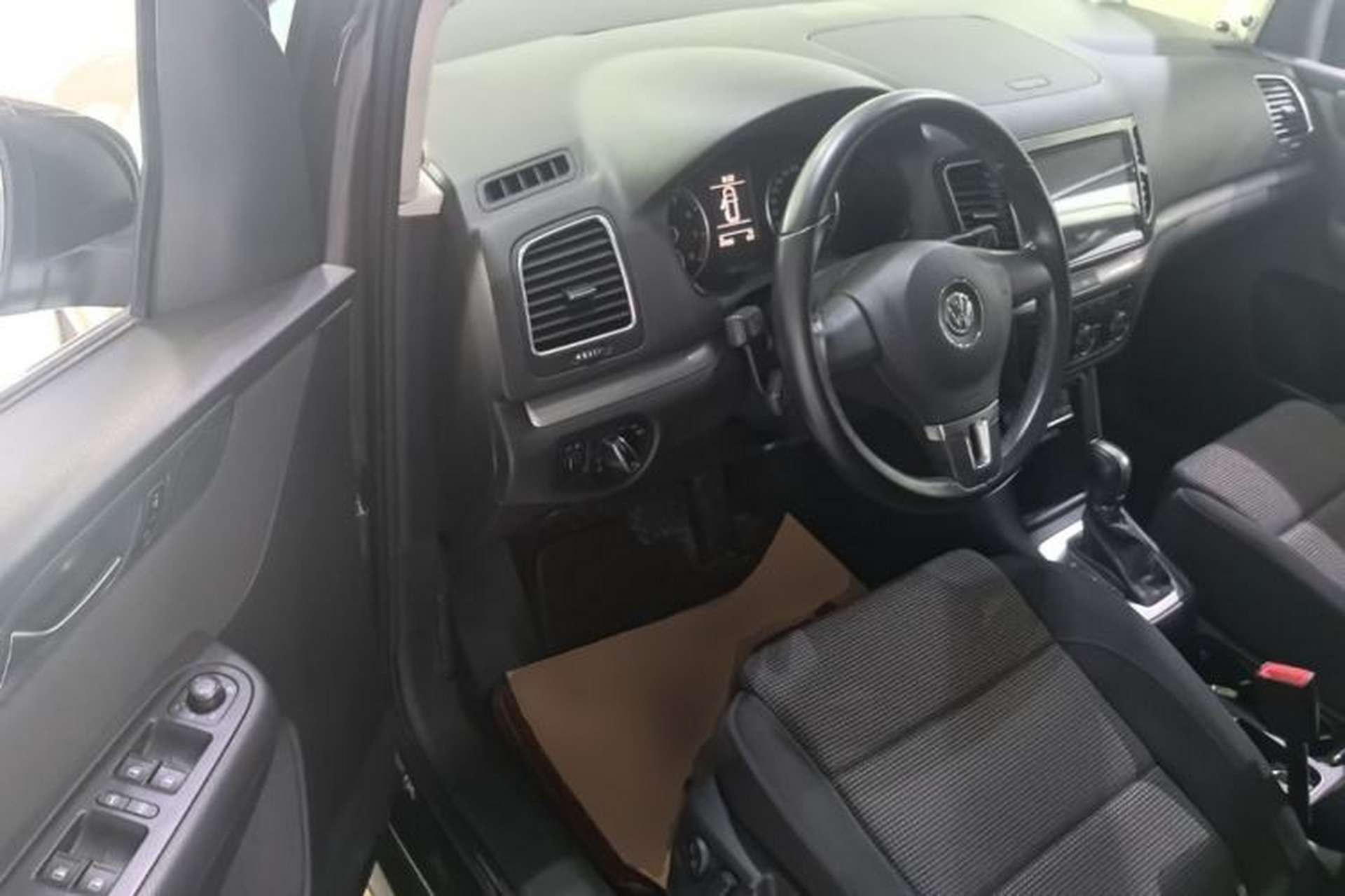 Used Volkswagen Sharan 2014 2.0 TSI Standard Model Driver Seat