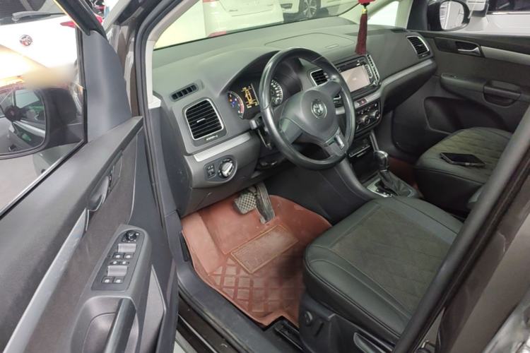 Used Volkswagen Sharan 2014 2.0 TSI Standard Model Driver Seat
