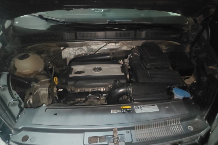 Used Volkswagen Sharan 2014 2.0 TSI Standard Model Engine Bay