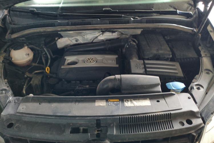 Used Volkswagen Sharan 2014 2.0 TSI Standard Model Engine Bay